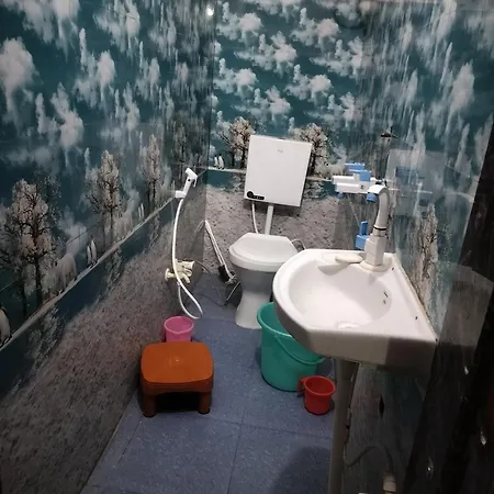 Shri Krishna Kunj Homestay Vrindavan Exterior photo