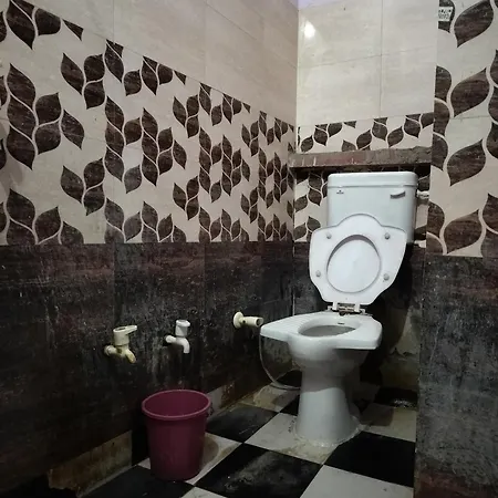 Shri Krishna Kunj Homestay Vrindavan Exterior photo