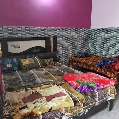 Shri Krishna Kunj Homestay Vrindavan Exterior photo