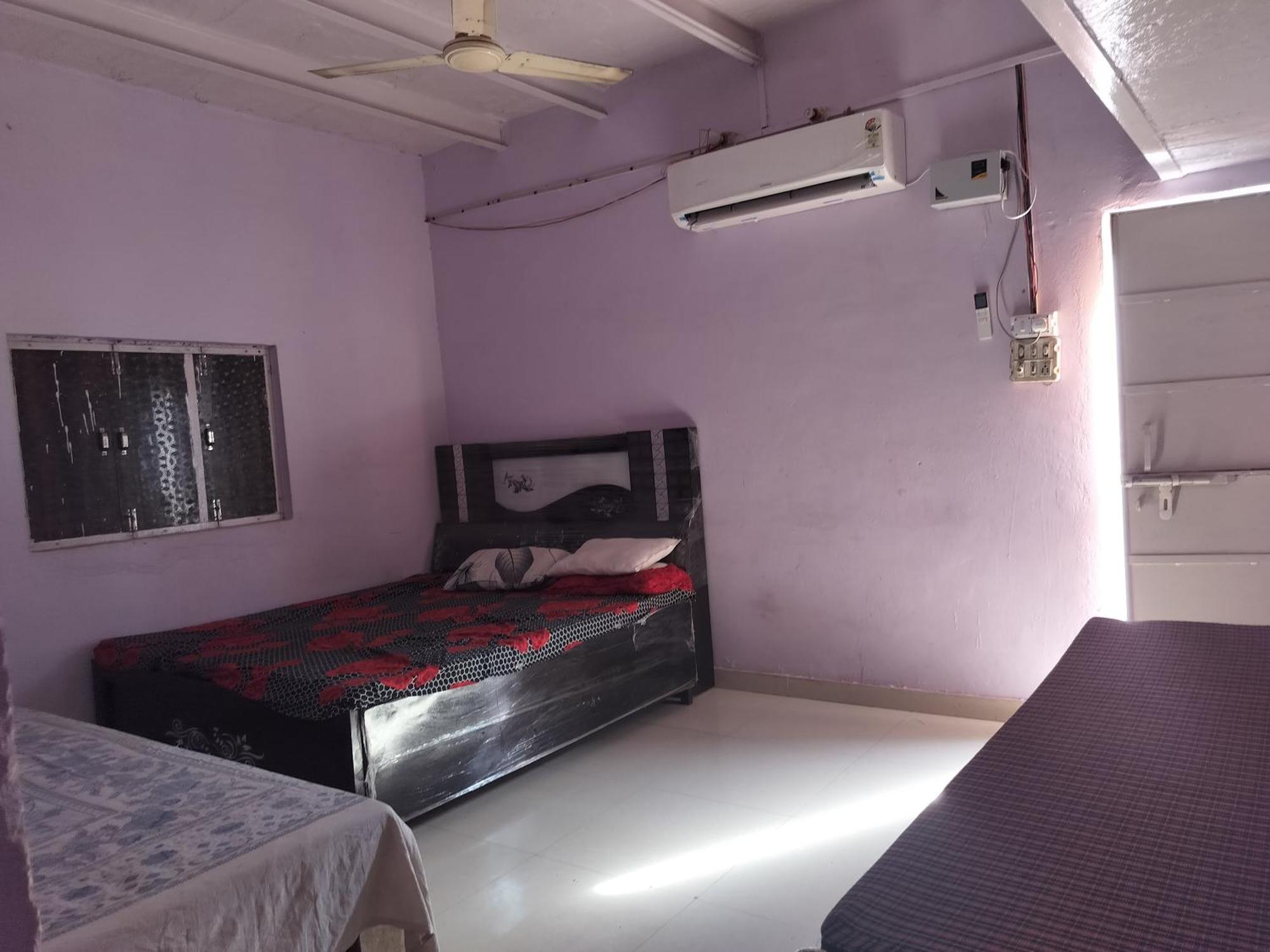 Homestay Shri Krishna Kunj Vrindavan
